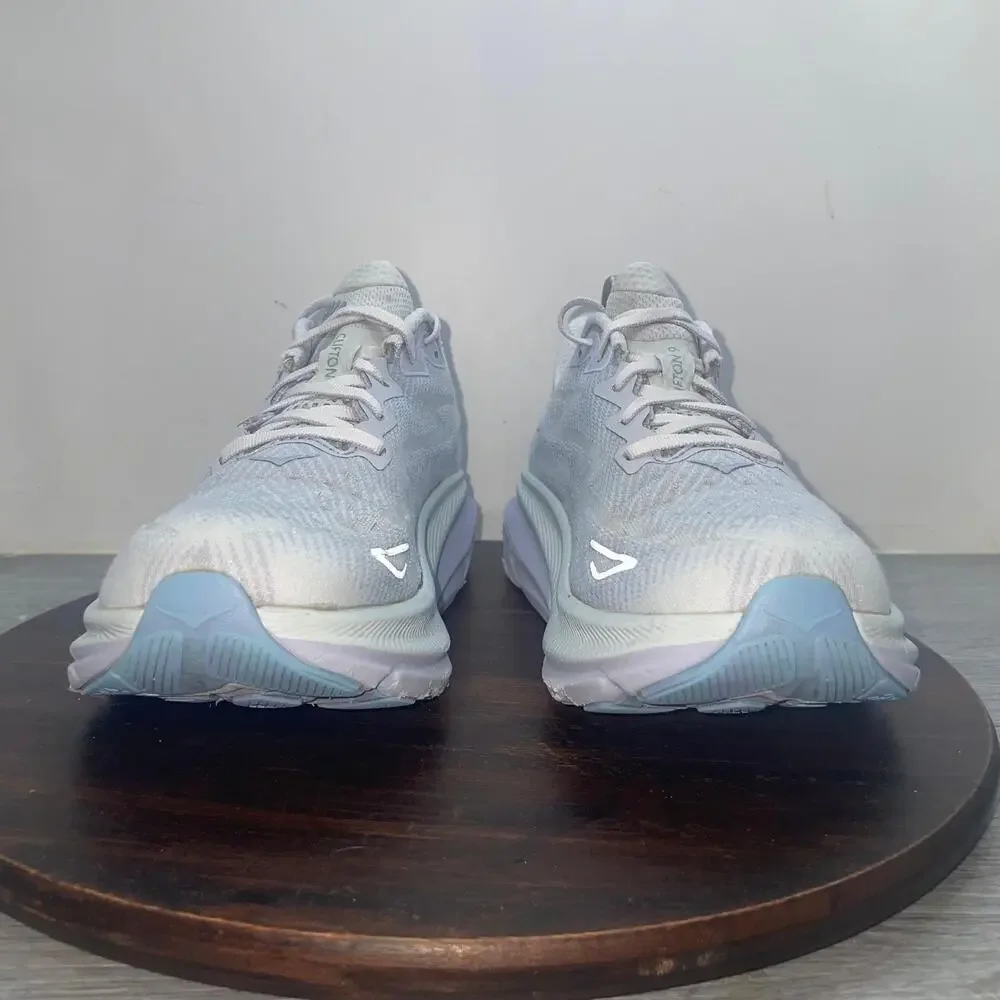 Hoka One One hoka one
